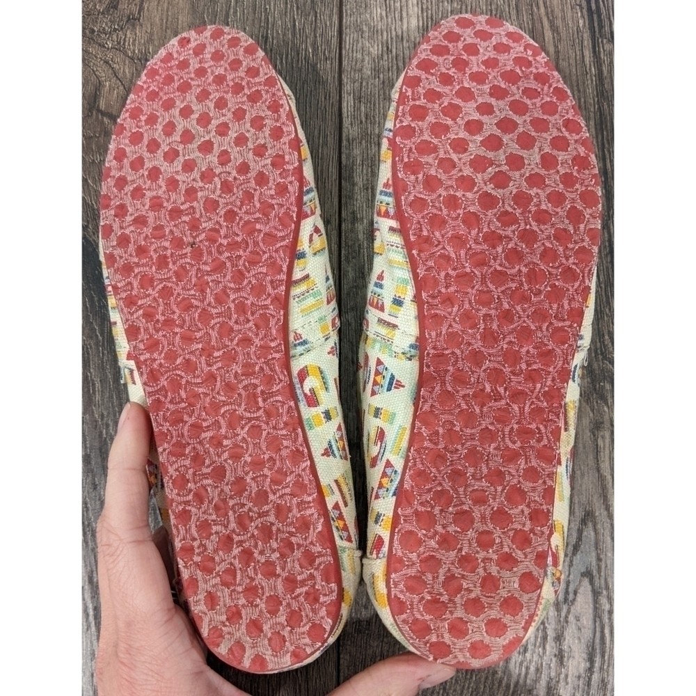 TOMS Give Natural Flats Size 7.5 - Picture 5 of 9